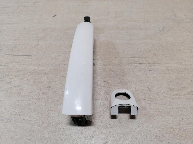 Octavia ручка двери наружная передняя левая