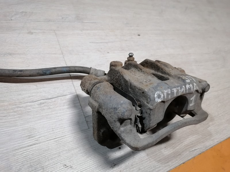 Optima №1 суппорт задний правый 2,0