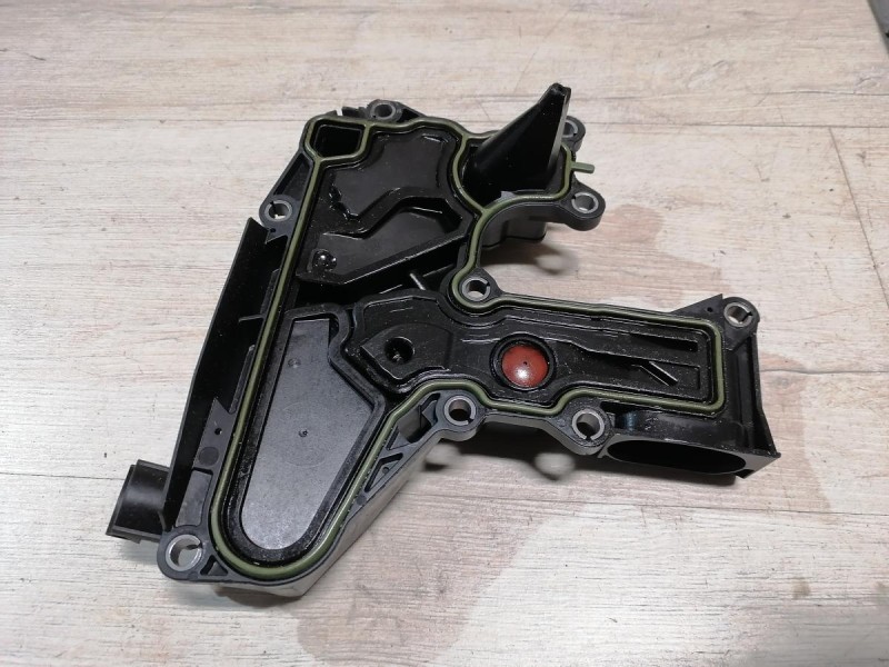 Passat B6 П головка в сборе 1.8 деф