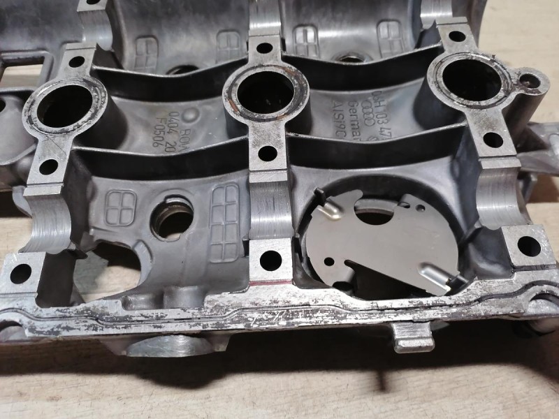 Passat B6 П головка в сборе 1.8 деф