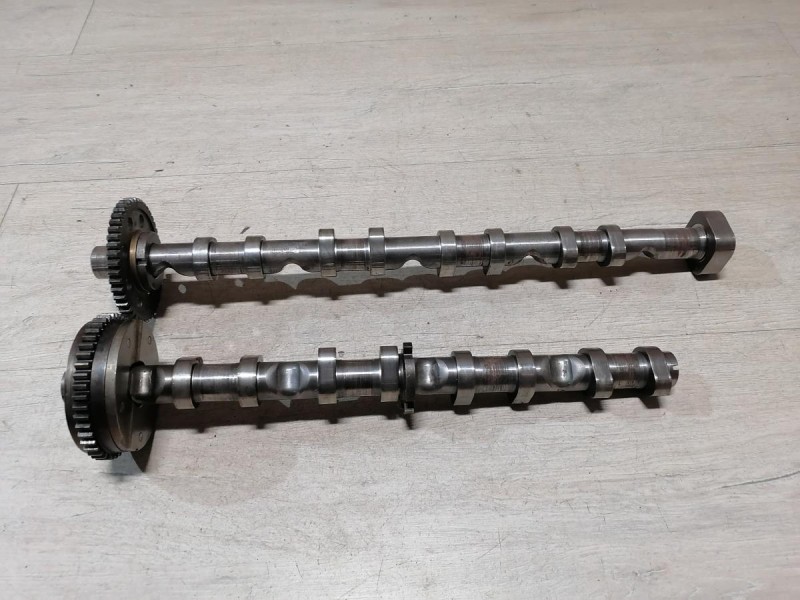 Passat B6 П головка в сборе 1.8 деф