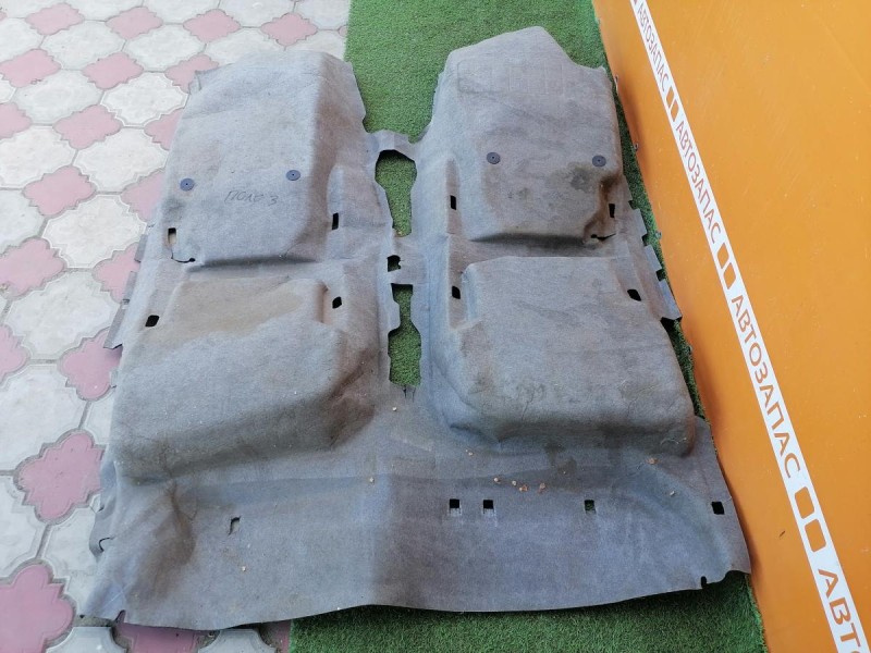 Polo №3 пол салона