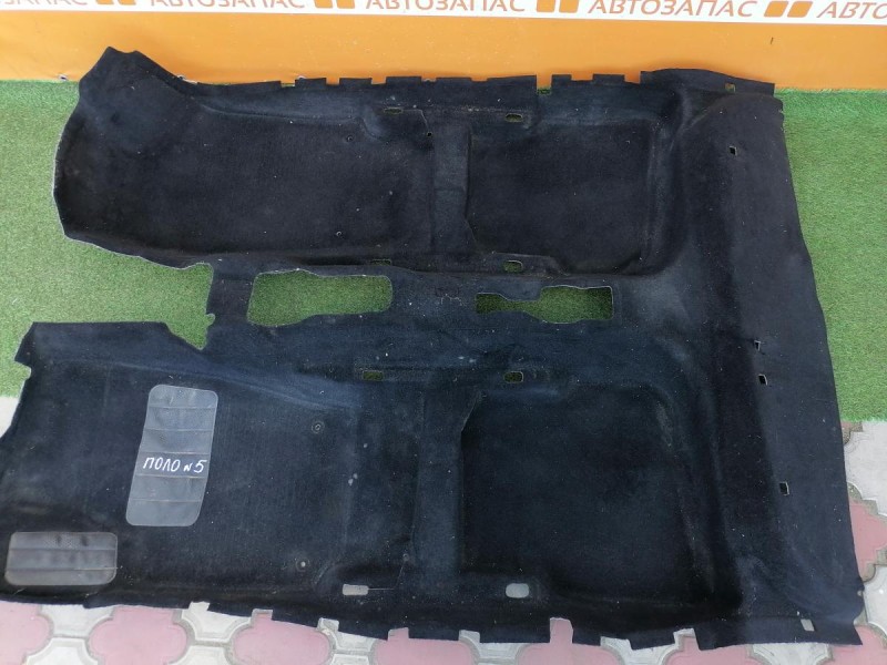 Polo №5 пол салона