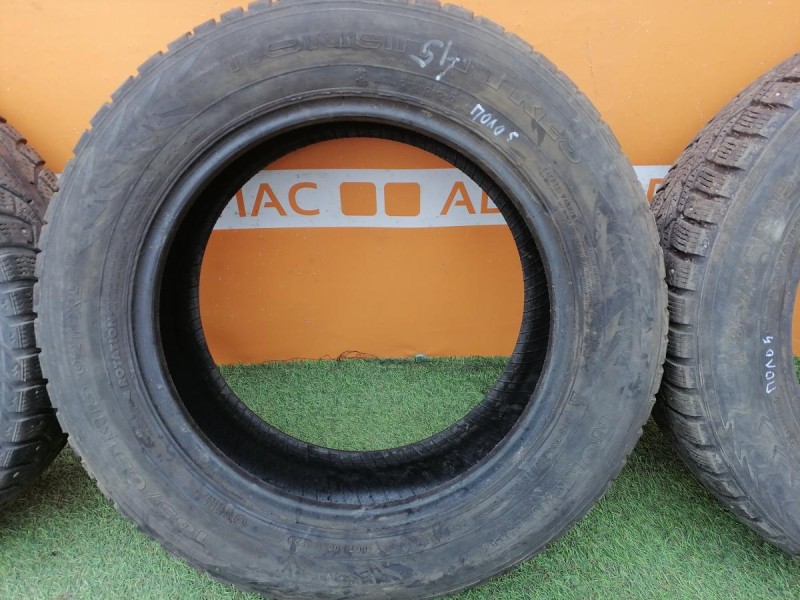 Polo №5 шина 185/65 R15 нокиан шипы плохая