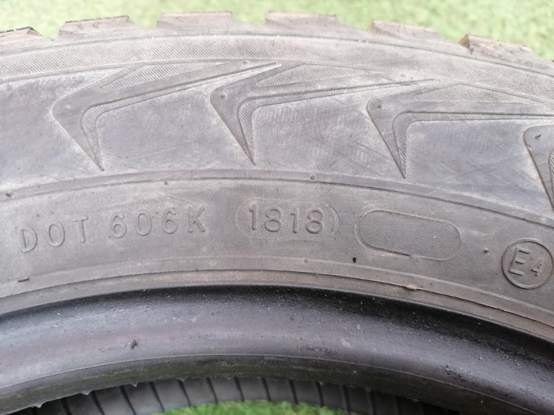 Polo №5 шина 185/65 R15 нокиан шипы плохая