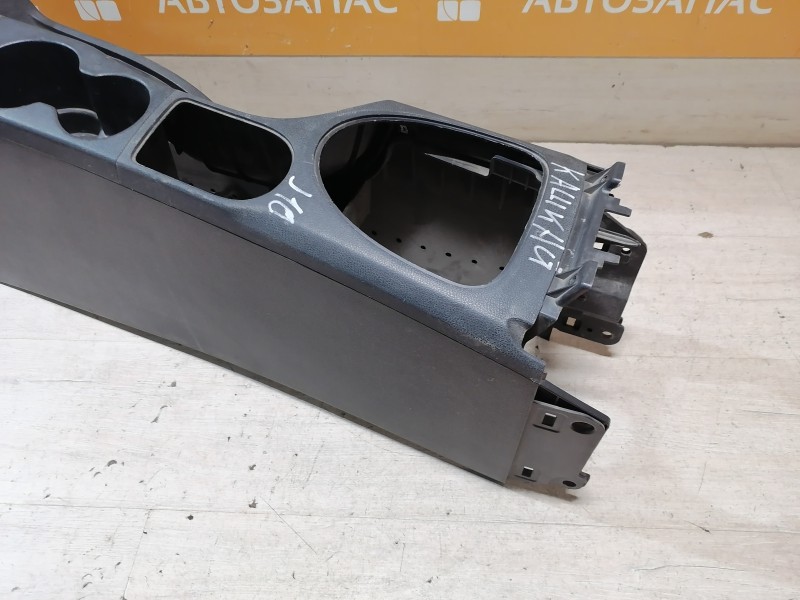 Qashqai J10 консоль центральная