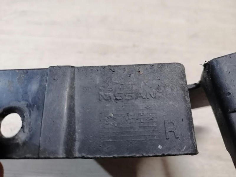 Qashqai №2 брызговик передний заднего правого колеса