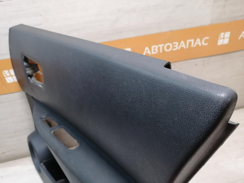 Qashqai обшивка двери задняя правая эл деф