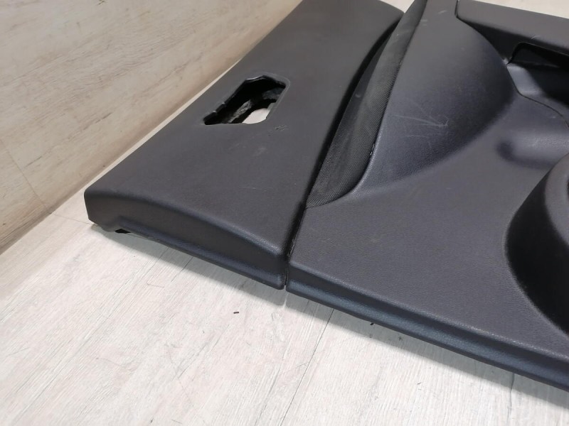 Qashqai обшивка двери задняя правая эл деф