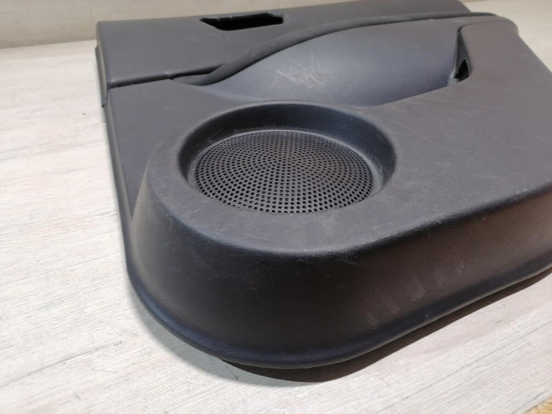 Qashqai обшивка двери задняя правая эл деф