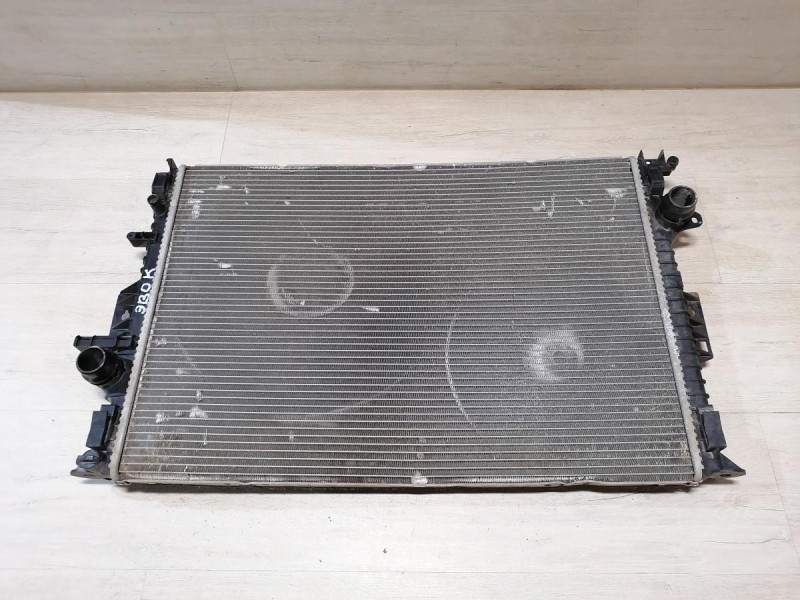 Rover Evoque П радиатор охлаждения двигателя