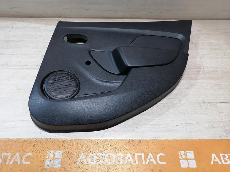 Logan 2 обшивка двери задняя правая мех деф