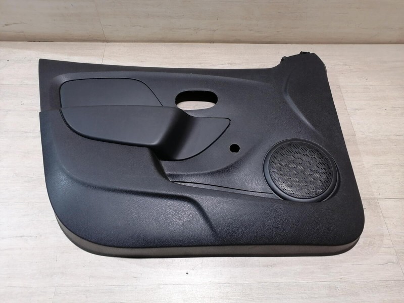 Logan 2 обшивка двери передняя левая мех