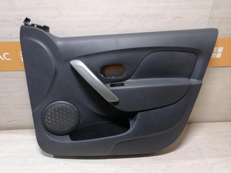 Logan 2 обшивка двери передняя правая эл