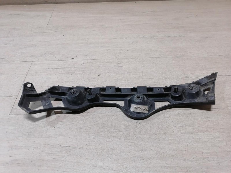 Logan 2 крепление заднего бампера левое