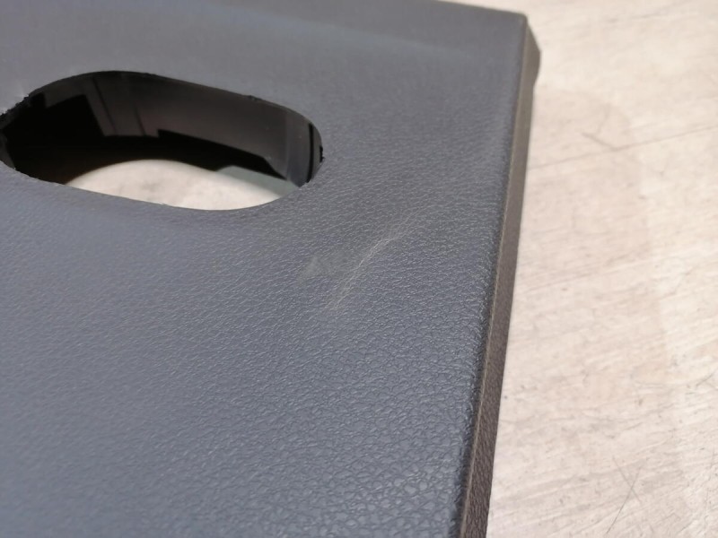 Logan 2 обшивка двери задняя левая мех деф