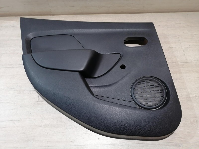 Logan 2 обшивка двери задняя левая мех