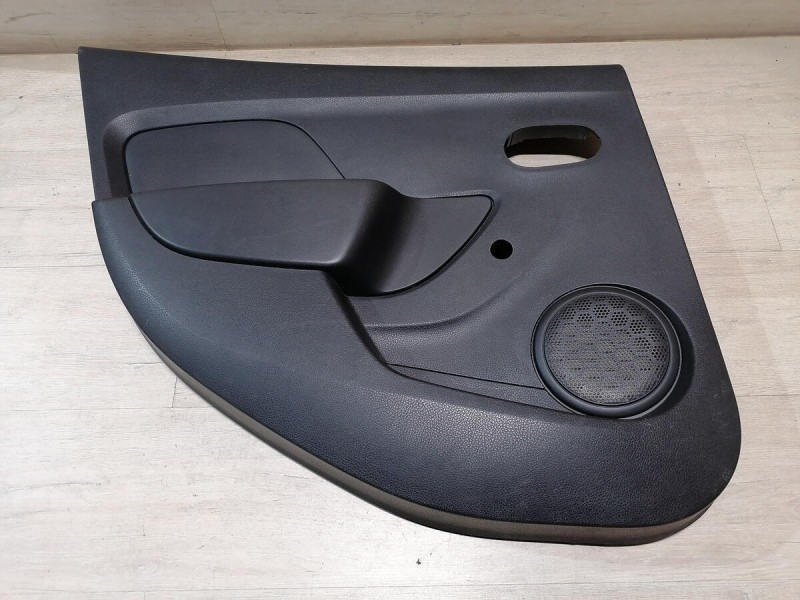 Logan 2 обшивка двери задняя левая мех