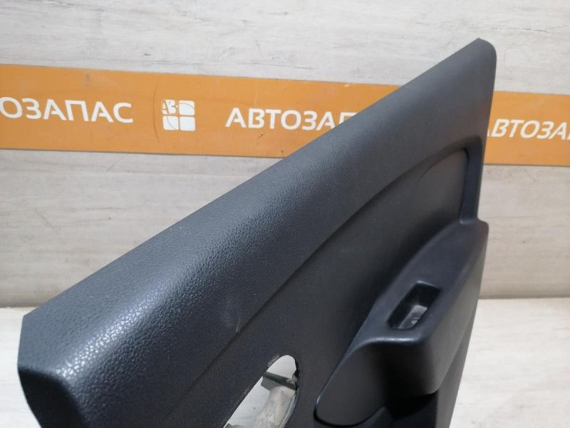 Logan 2 обшивка двери задняя правая мех