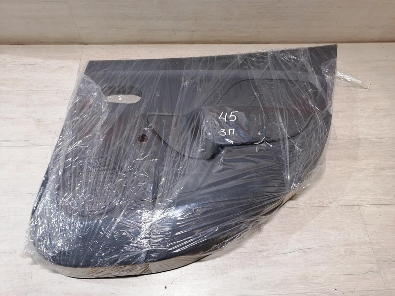 Logan 2 обшивка двери задняя правая мех