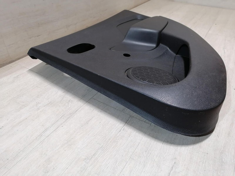 Logan 2 обшивка двери задняя правая мех