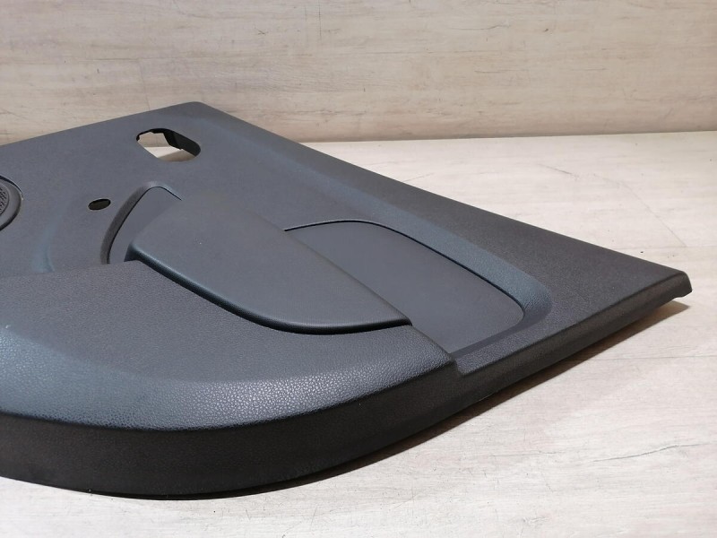 Logan 2 обшивка двери задняя правая мех