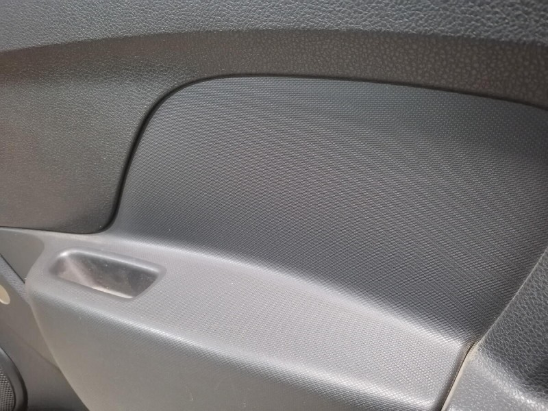 Logan 2 обшивка двери задняя правая мех