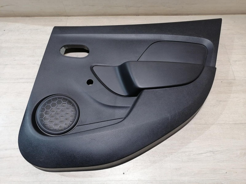 Logan 2 обшивка двери задняя правая мех