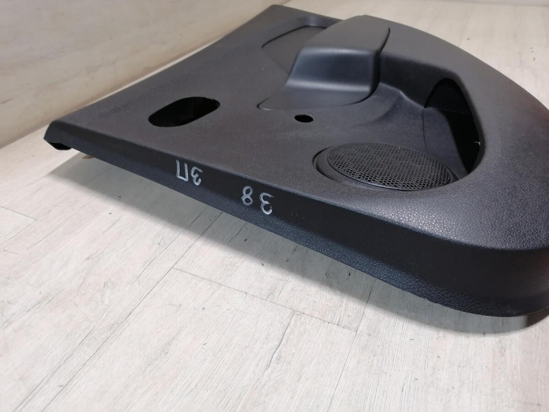 Logan 2 обшивка двери задняя правая мех