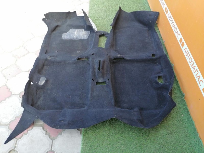 Sandero пол салона