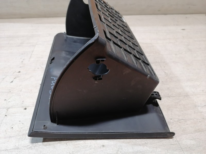 Rio 3 №5 бардачок