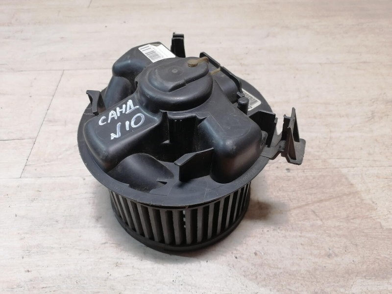Sandero 1 №10 моторчик печки