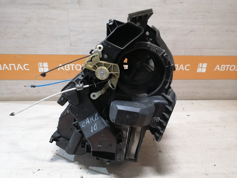 Sandero №10 печка корпус без кондиционера деф