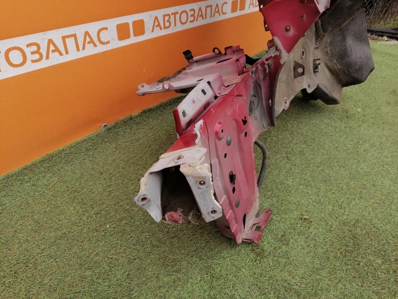 Sandero №11 лонжерон левый деф