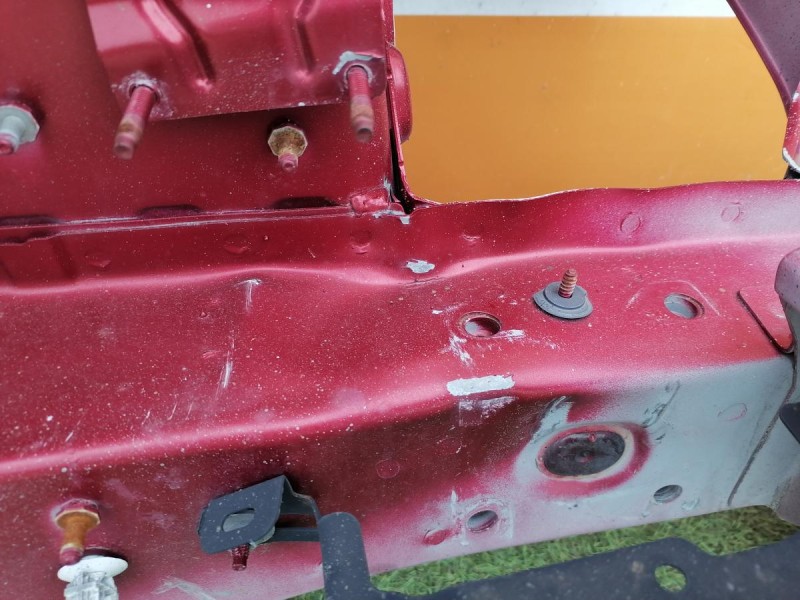 Sandero №11 лонжерон левый деф