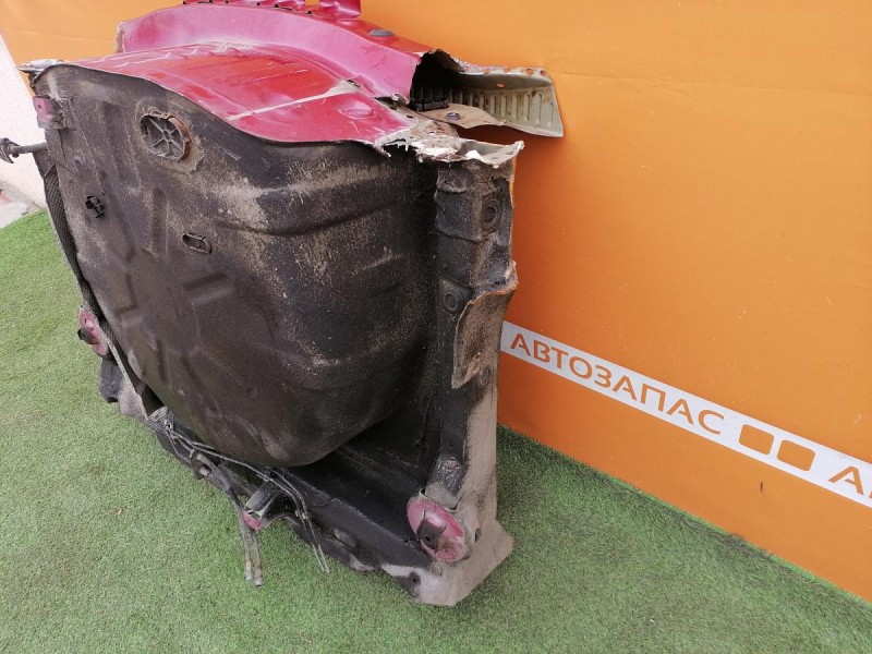 Sandero №11 панель задняя ниша под запаску