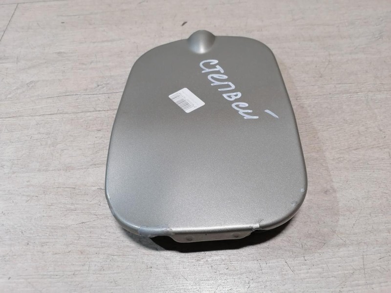 Sandero №2 лючок бензобака