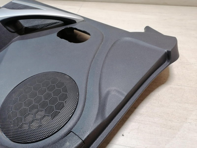 Sandero 1 обшивка двери передняя левая эл