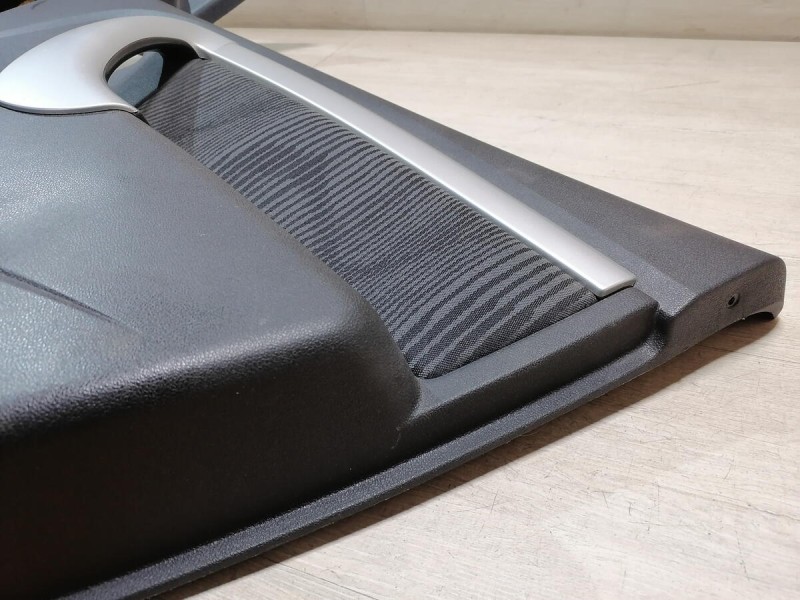 Sandero 1 обшивка двери передняя правая эл