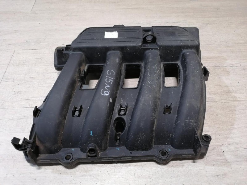 Almera G15 №9 коллектор впускной