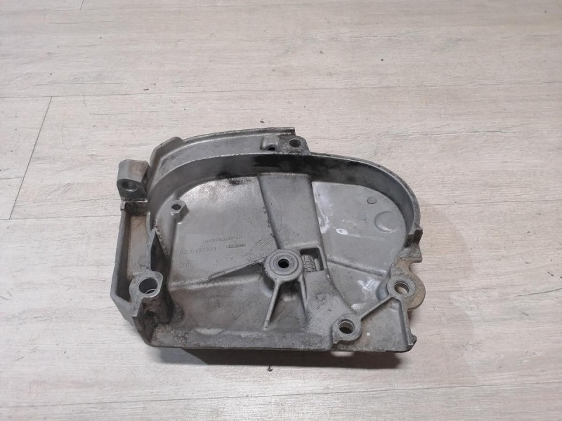 Almera G15 №9 крышка ГРМ верхняя K4M дефект