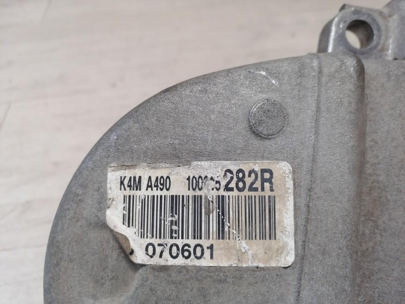 Almera G15 №9 крышка ГРМ верхняя K4M дефект