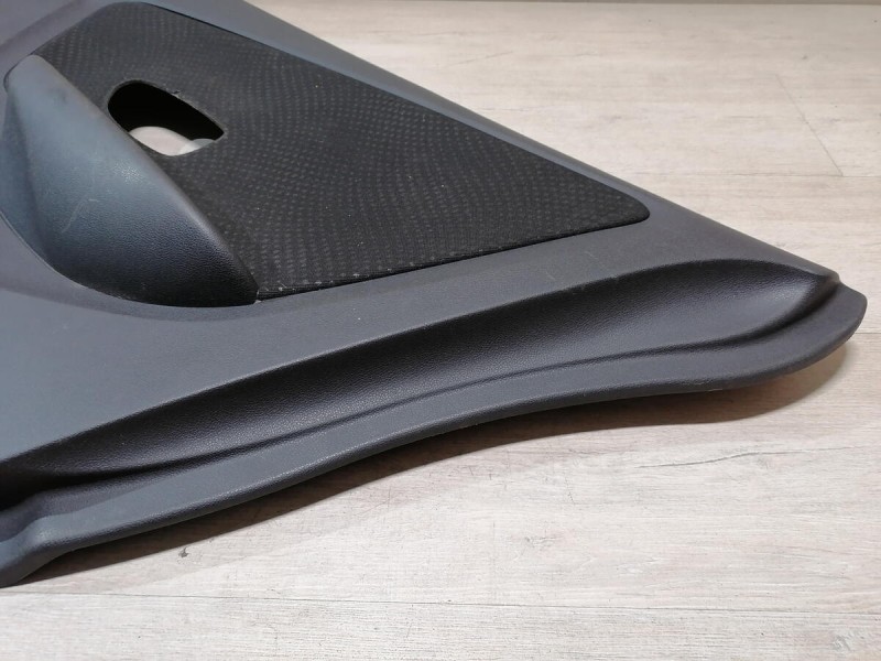 Almera G15 обшивка двери задняя правая мех деф