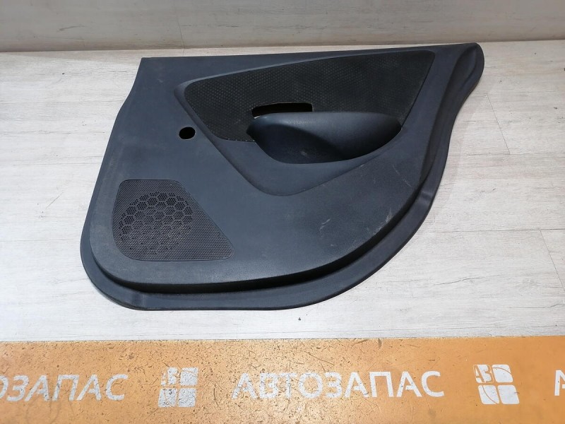 Almera G15 обшивка двери задняя правая мех деф