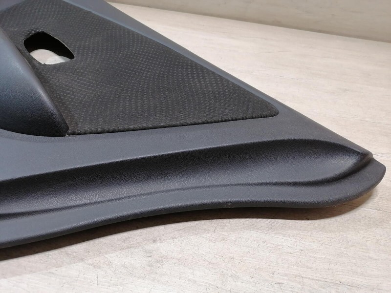 Almera G15 обшивка двери задняя правая мех деф