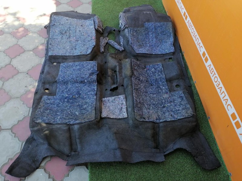 Almera G15 №9 пол салона