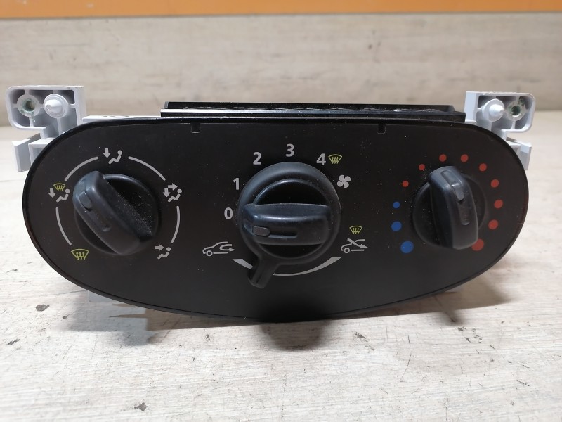 Almera G15 П блок управления печкой
