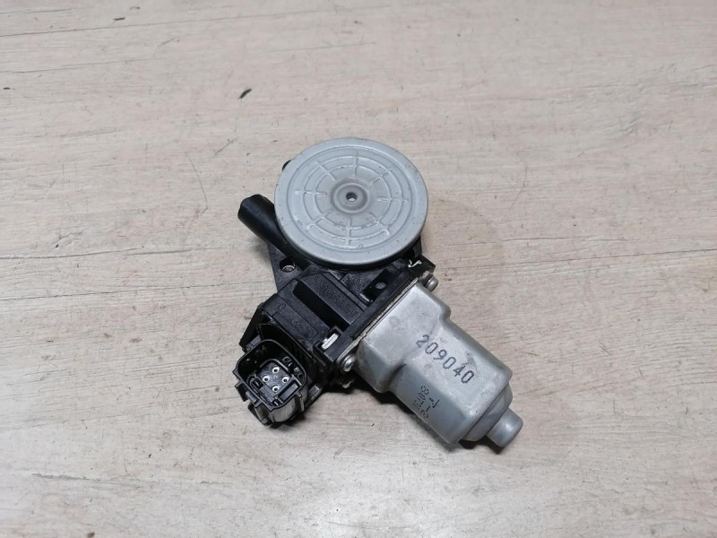 Almera G15 моторчик стеклоподъемника левый