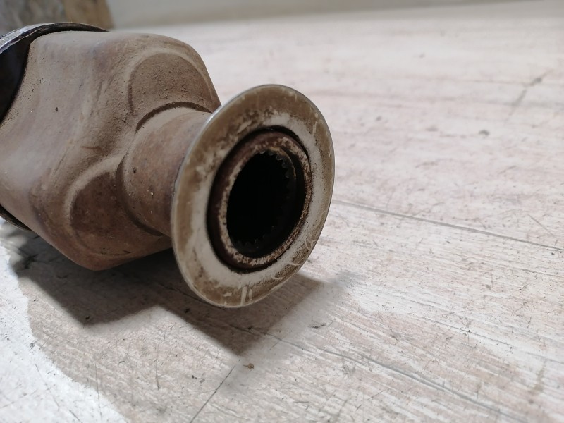 Almera G15 П привод правый МКПП
