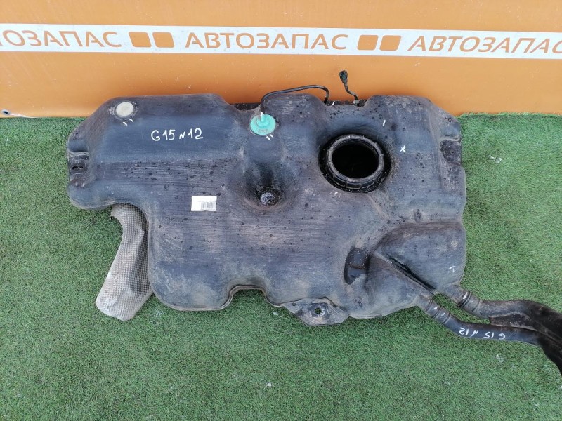 Almera G15 №12 бензобак